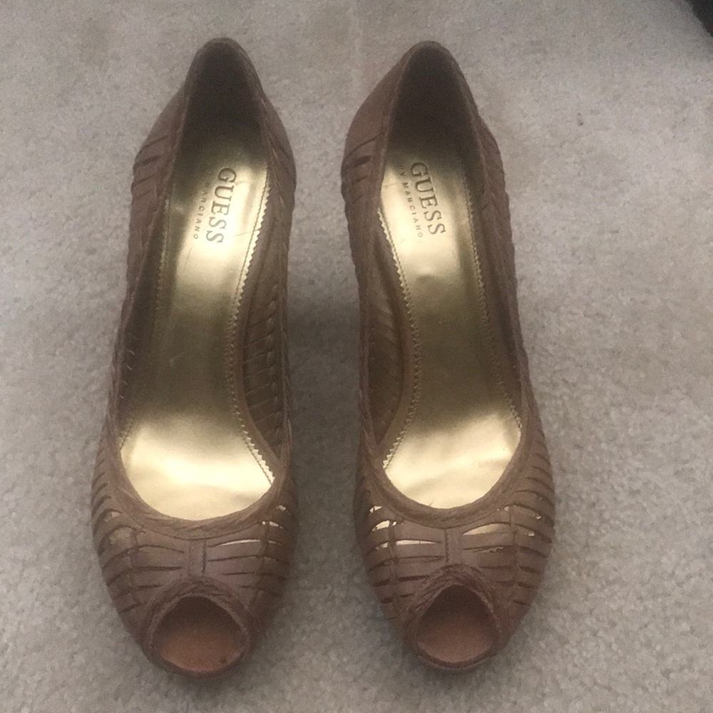 Guess by Marciano size 9 1/2M.